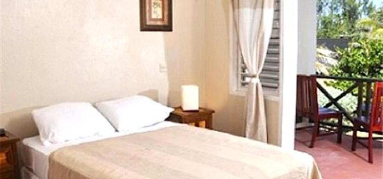vacation-rentals/barbados/barbados/inch-marlow/ocean-spray-apartments