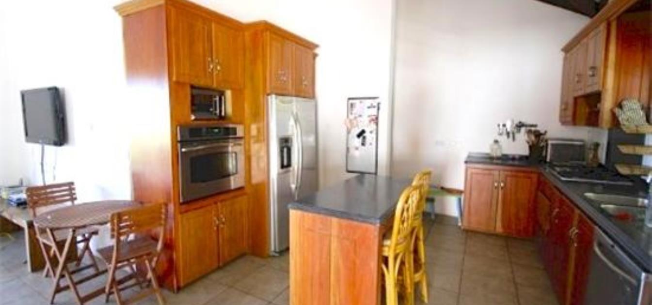 vacation-rentals/st-vincent-and-the-grenadines/bequia/hope-bay/blue-horizon-villa