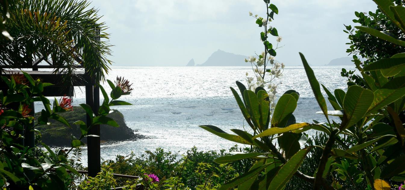 vacation-rentals/st-vincent-and-the-grenadines/bequia/crown-point/crown-point-house