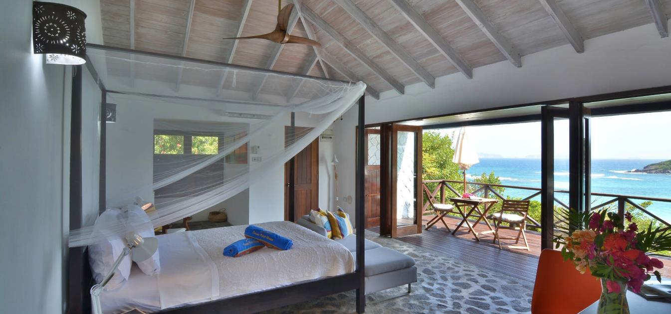 vacation-rentals/st-vincent-and-the-grenadines/bequia/crown-point/crown-point-house