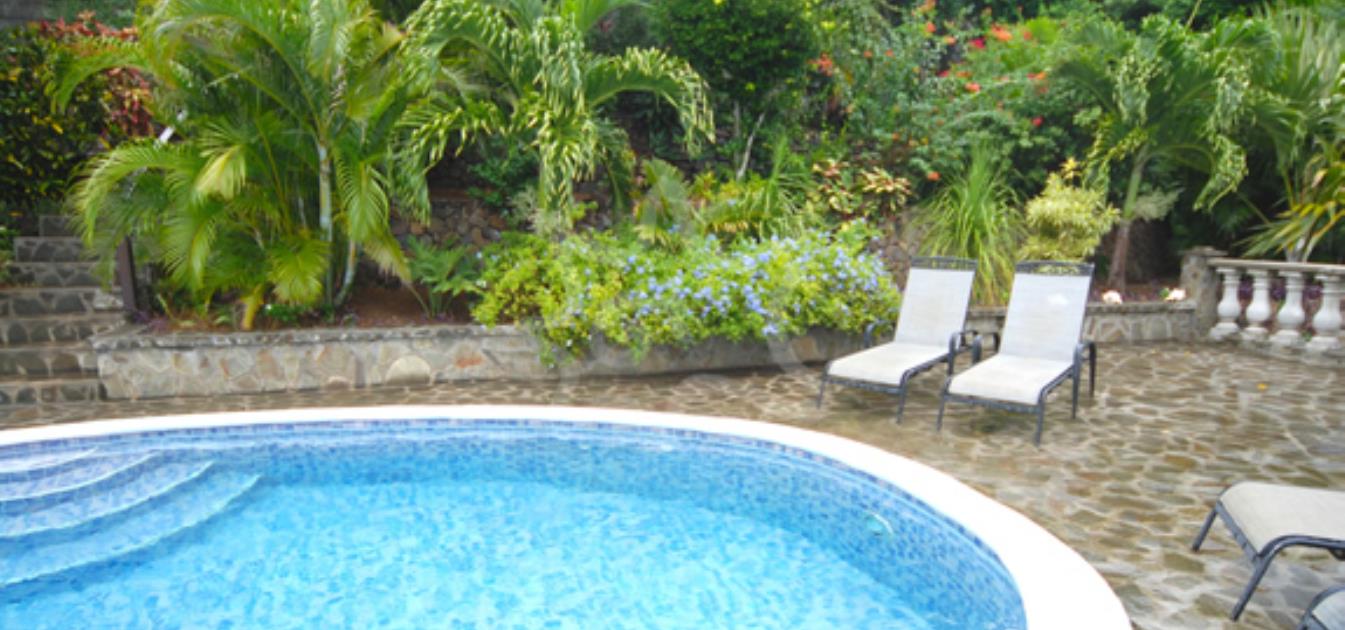 vacation-rentals/st-vincent-and-the-grenadines/bequia/spring/ocean-breeze