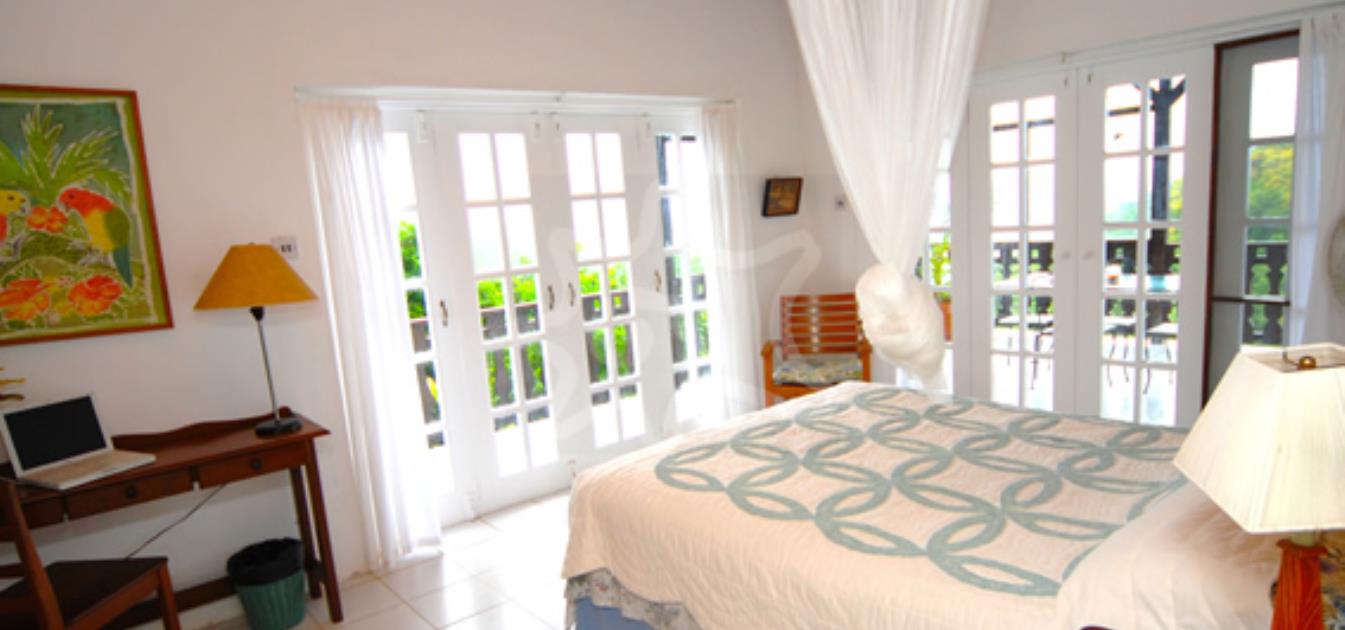 vacation-rentals/st-vincent-and-the-grenadines/bequia/spring/ocean-breeze