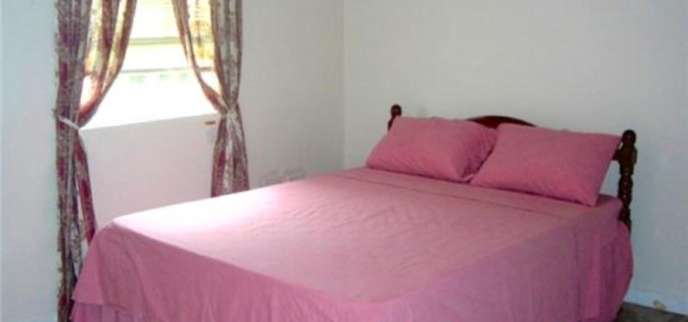 vacation-rentals/st-vincent-and-the-grenadines/union-island/ashton/campbells-oceanview-apartment