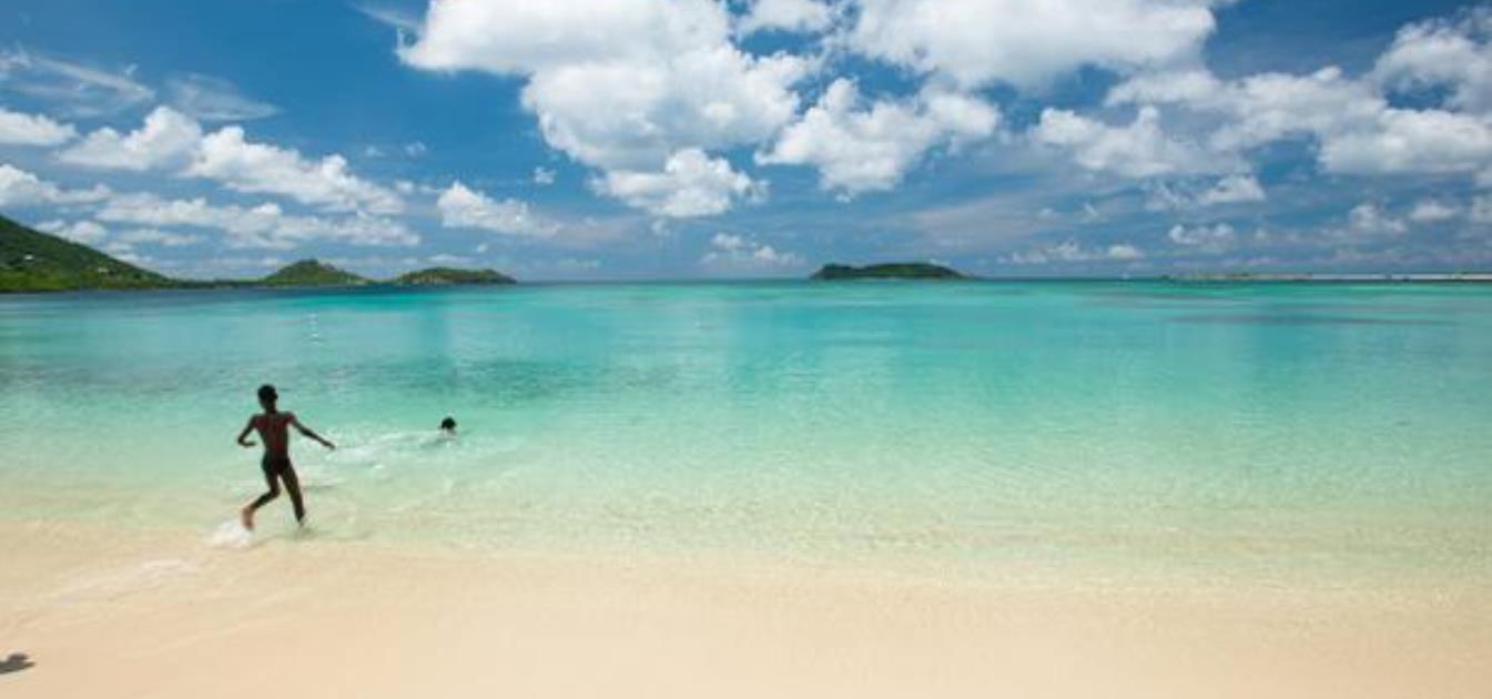 Carriacou 2 lots - Ridge Location - and Yacht