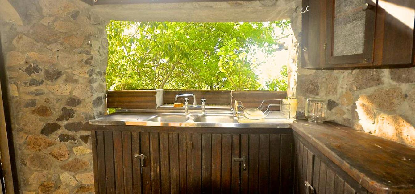Moonhole Villa Vincent
