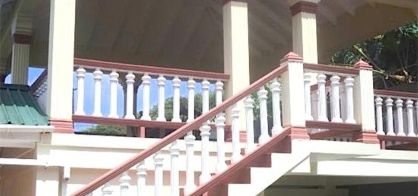 vacation-rentals/st-vincent-and-the-grenadines/st-vincent/kingstown/island-view-house