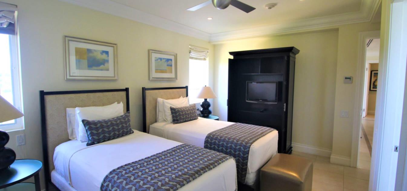 The Landings Beachfront 3 Bed Apartment C1-2522