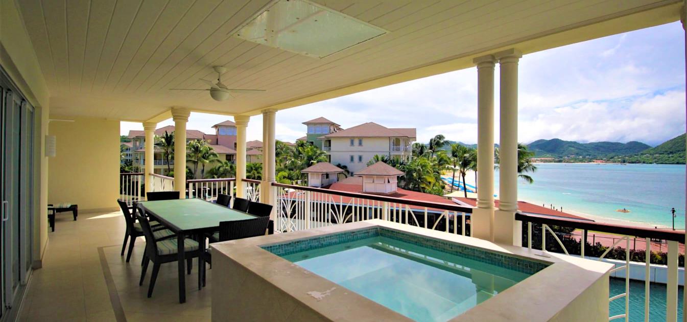 The Landings Beachfront 3 Bed Apartment C1-2522