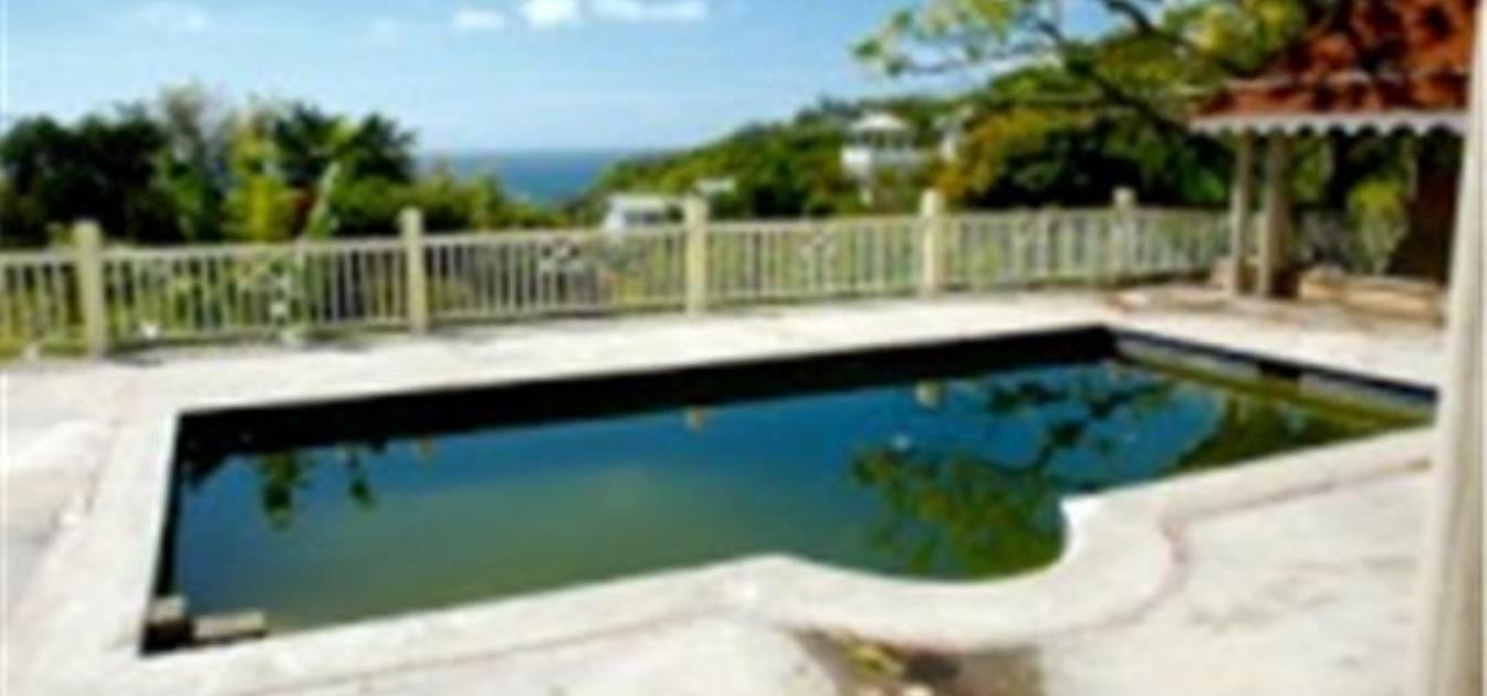 Cap Estate Young Land