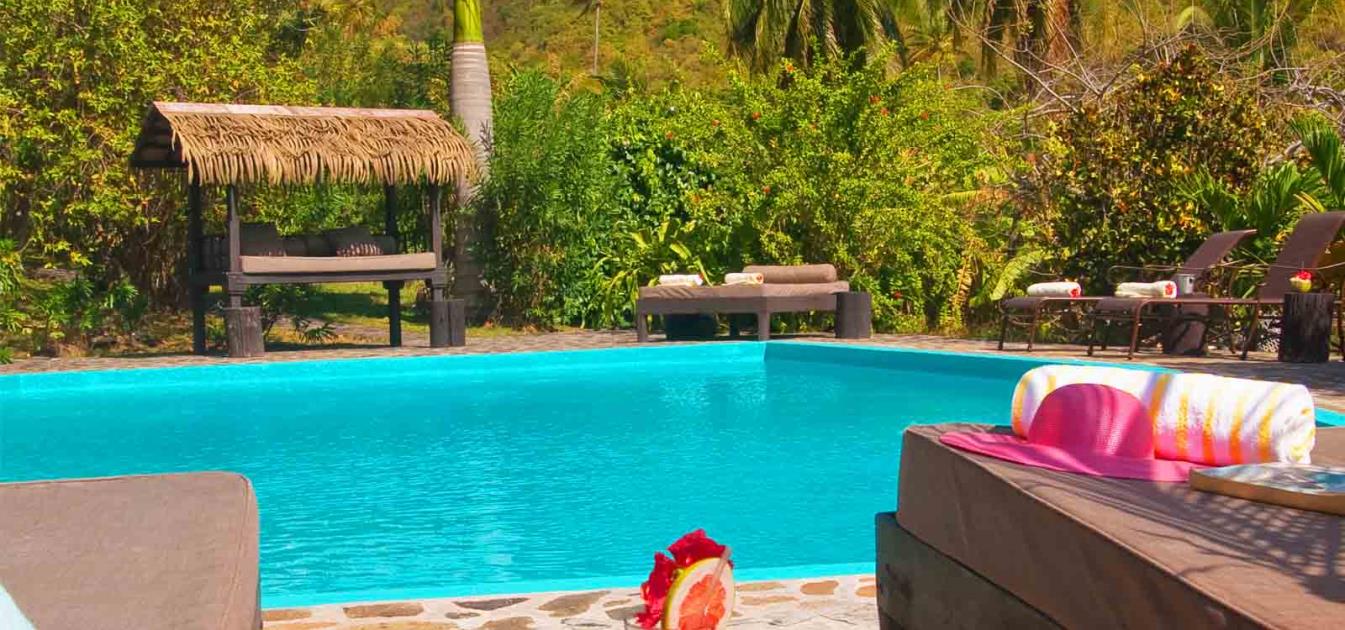 Private Villa Firefly Estate 12.4 Acres