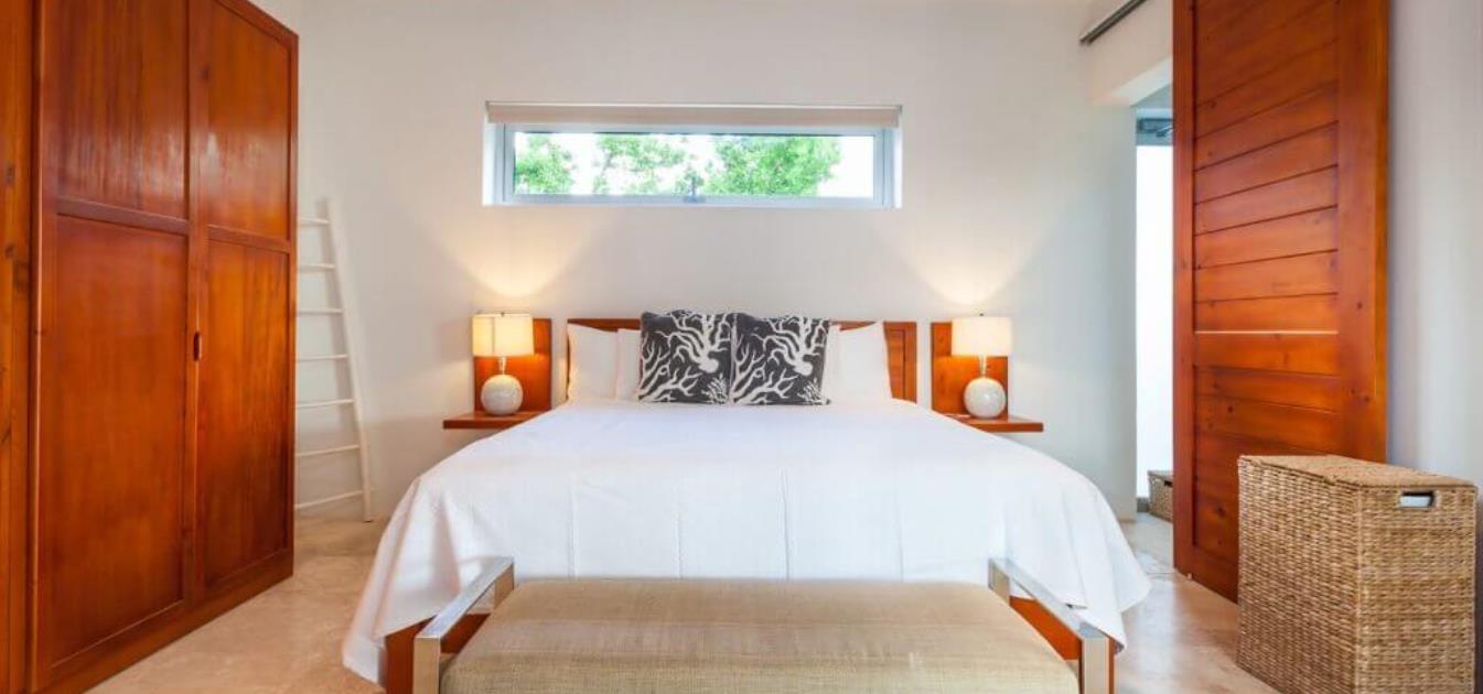 vacation-rentals/anguilla/anguilla/blowing-point/beaches-edge