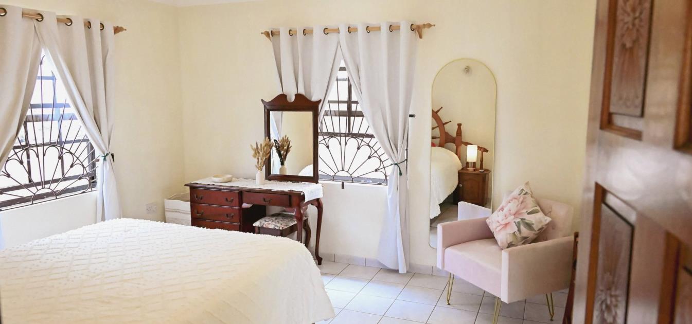 vacation-rentals/st-vincent-and-the-grenadines/bequia/belmont/villa-pattree-north
