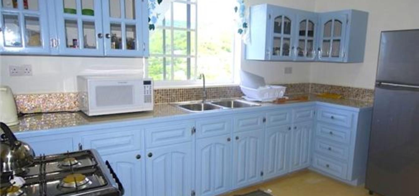 vacation-rentals/st-vincent-and-the-grenadines/bequia/port-elizabeth/grant's-view-apartments