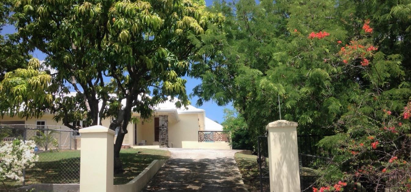 3 Bed Villa Cap Estate
