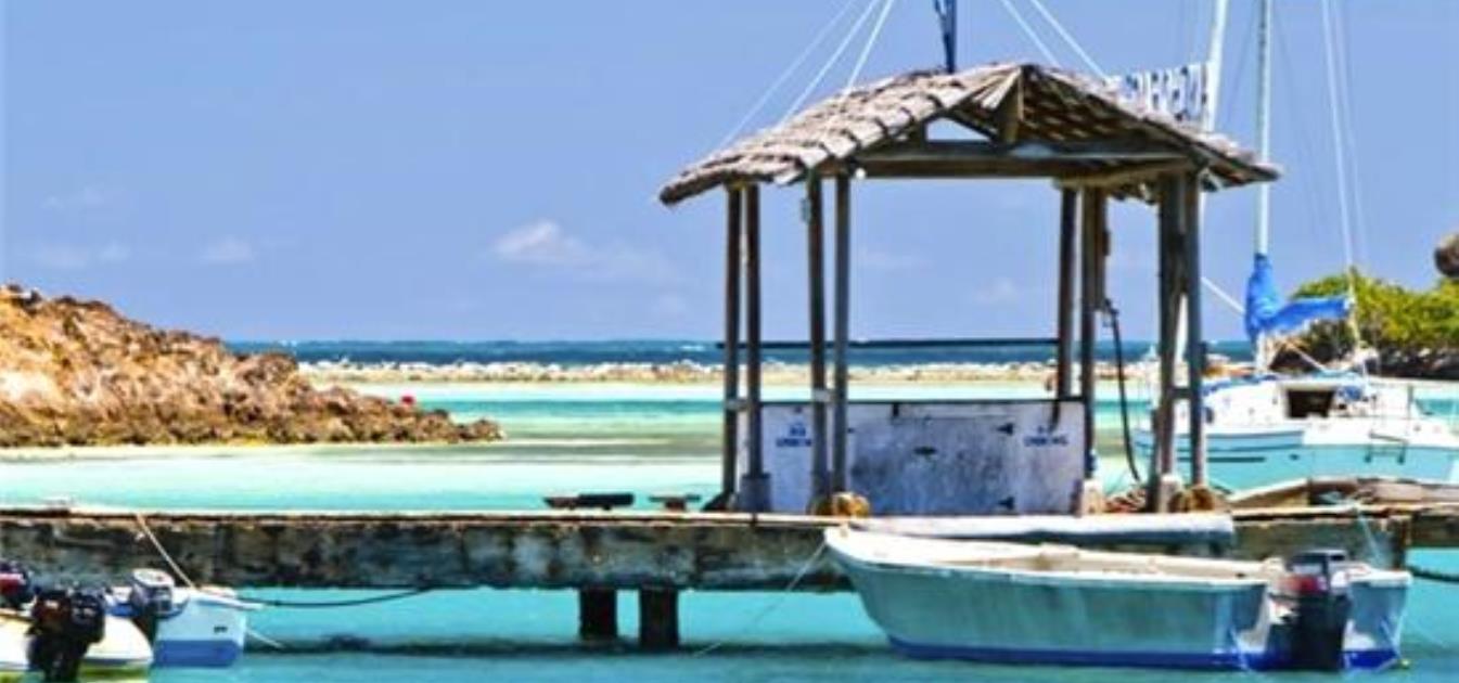 vacation-rentals/st-vincent-and-the-grenadines/union-island/clifton/anchorage-kitebeach-apartment