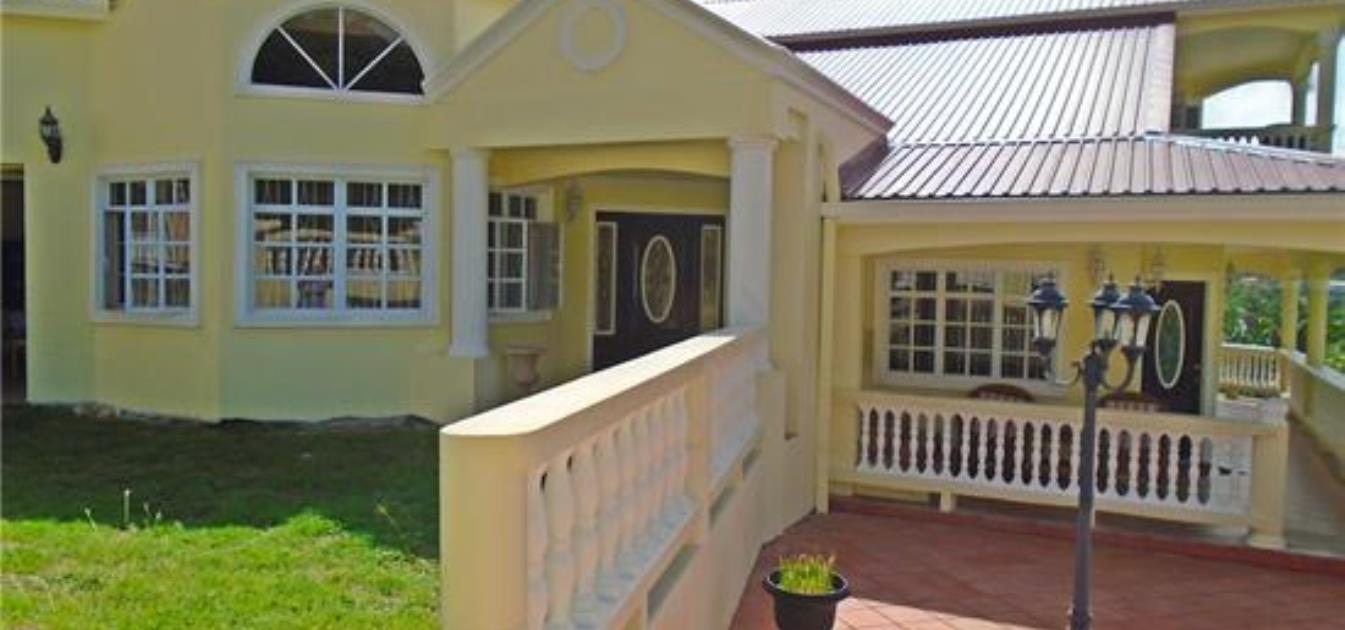 Beausejour Villa with Separate Rental Apartment