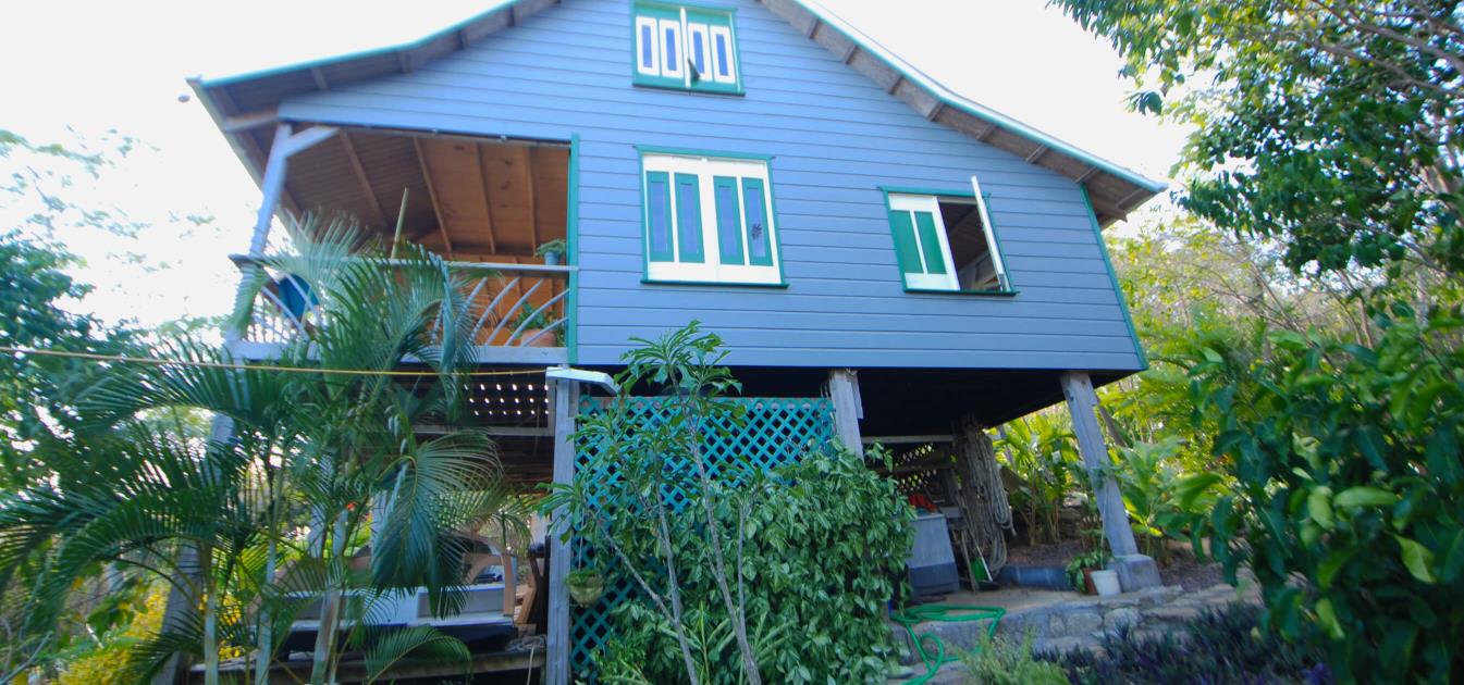 Carriacou Boat Builder's House & Cottage