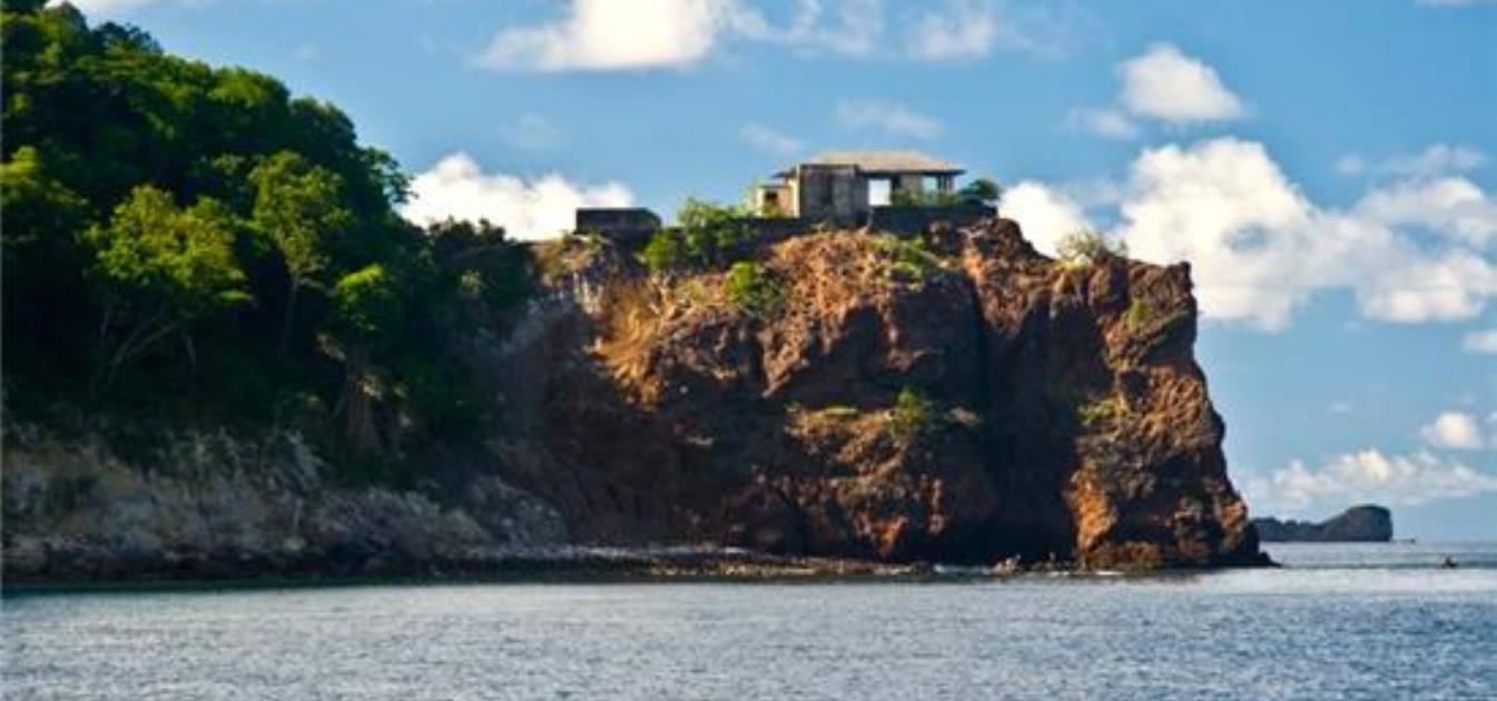 Beachfront Property 'Jewel in the Crown' 11.5 acres L'Esterre Bay