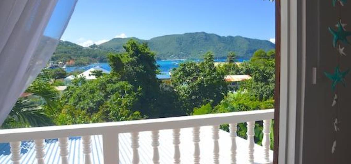 vacation-rentals/st-vincent-and-the-grenadines/bequia/port-elizabeth/starfish-upper-2-bed-apartment