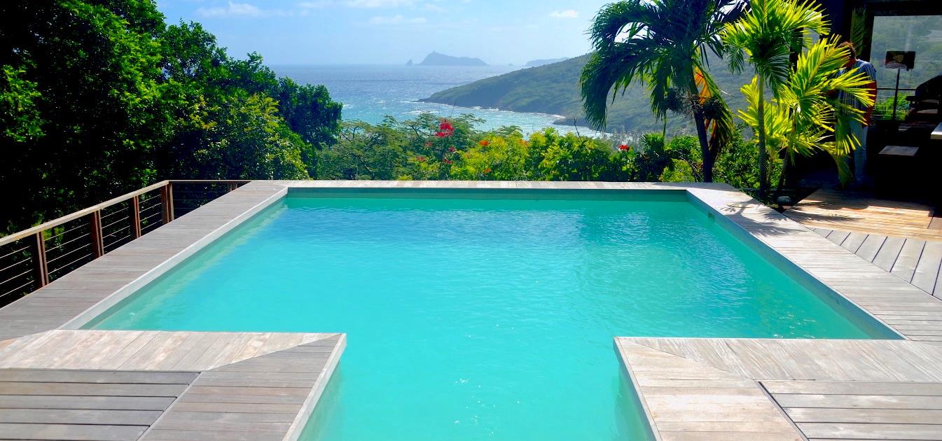 vacation-rentals/st-vincent-and-the-grenadines/bequia/spring/three-little-birds-upper-house,-bequia