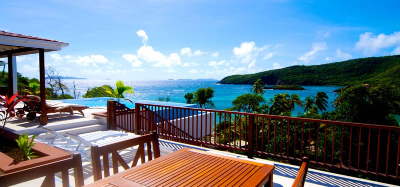vacation-rentals/st-vincent-and-the-grenadines/bequia/crescent-bay/beachfront-plantation-house-ijeoma-panorama