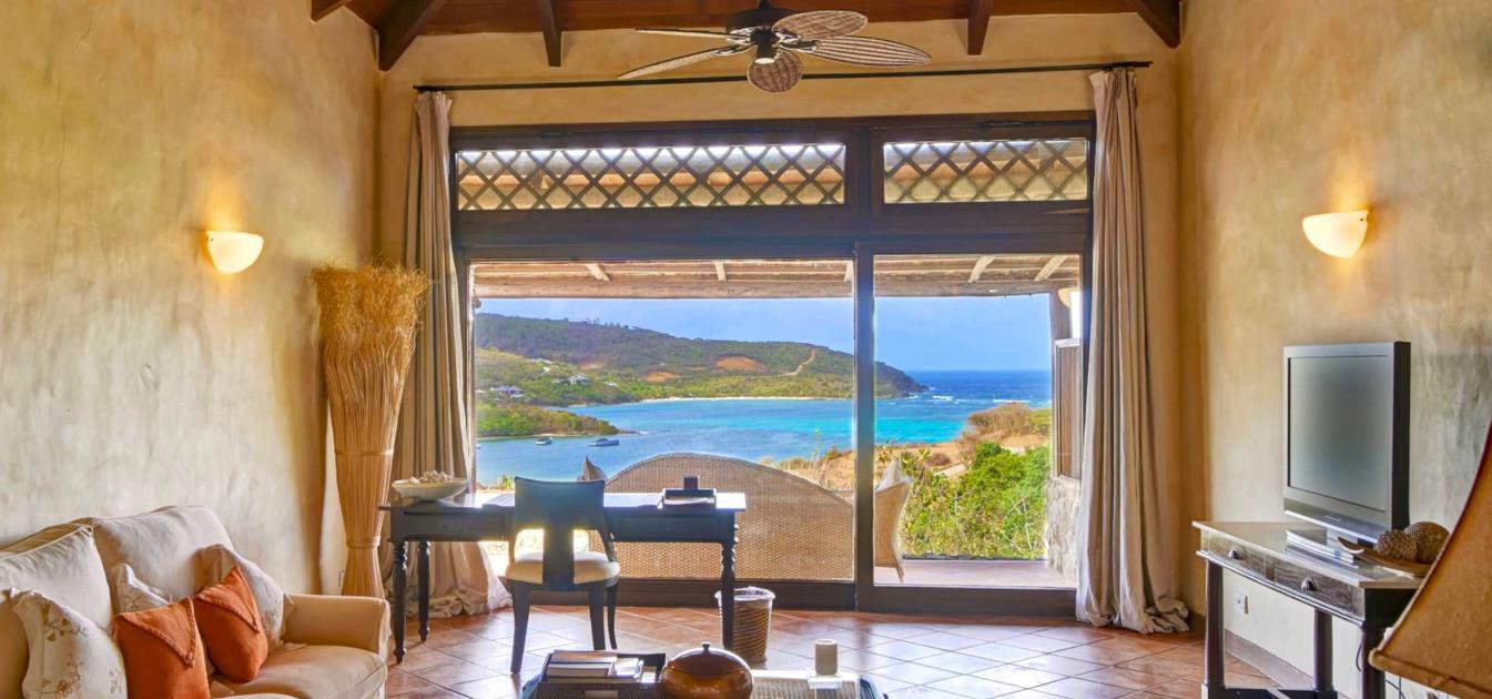 vacation-rentals/st-vincent-and-the-grenadines/canouan/canouan/carenage-one-bedroom-suite-with-plunge-pool