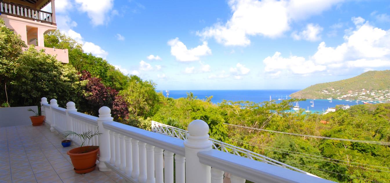 vacation-rentals/st-vincent-and-the-grenadines/bequia/belmont/caratal-one-bed-apt
