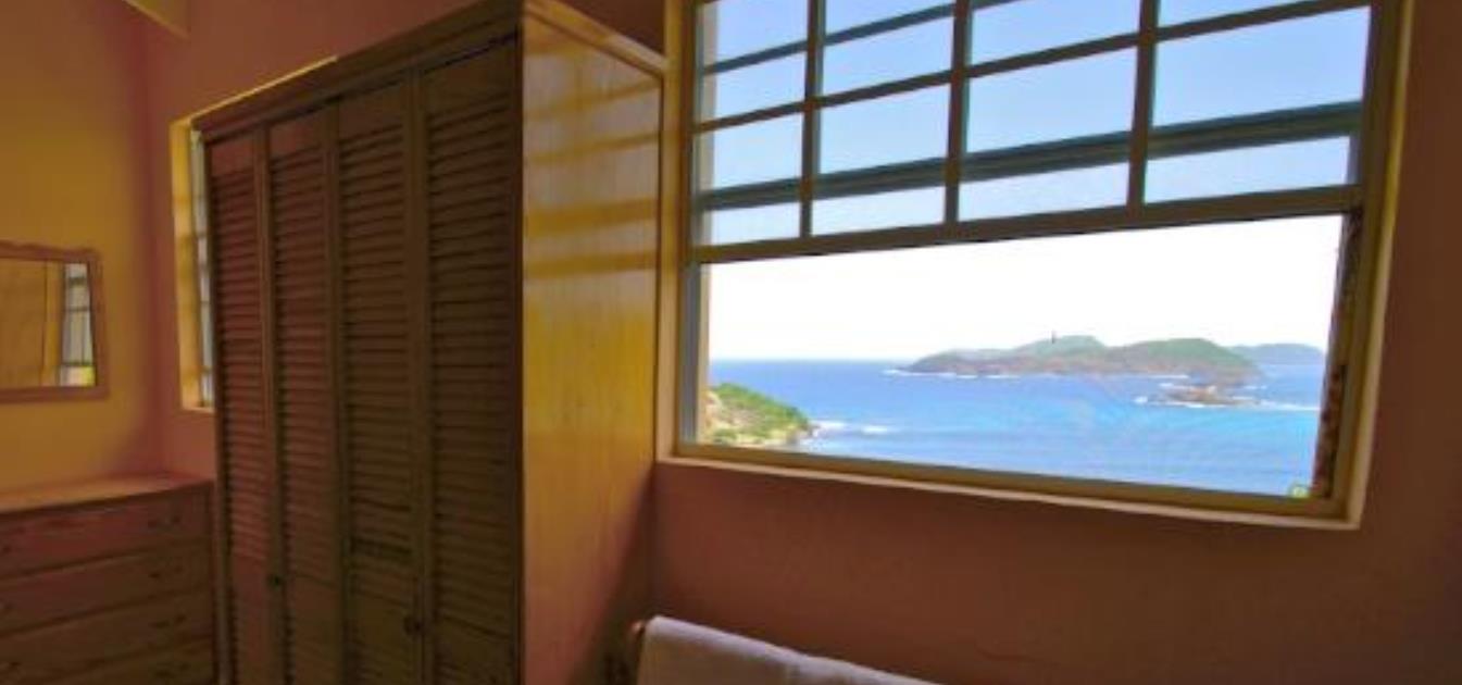 vacation-rentals/st-vincent-and-the-grenadines/bequia/friendship-bay/friendship-view-villa