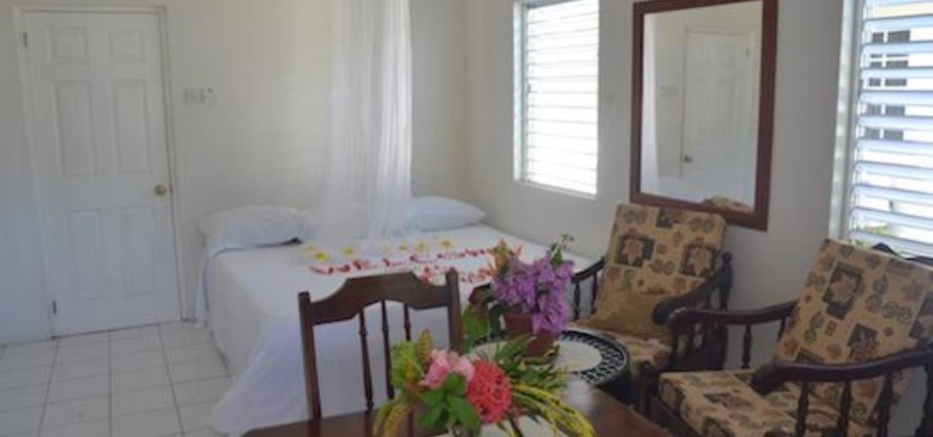 vacation-rentals/st-vincent-and-the-grenadines/bequia/lower-bay/keegan's-cottage-jacaranda