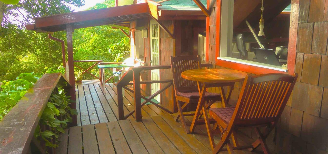 vacation-rentals/st-vincent-and-the-grenadines/bequia/mount-pleasant/cedar-cottage