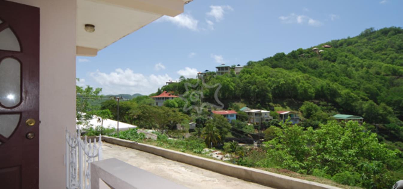 vacation-rentals/st-vincent-and-the-grenadines/bequia/friendship-bay/sunrise-view-lower