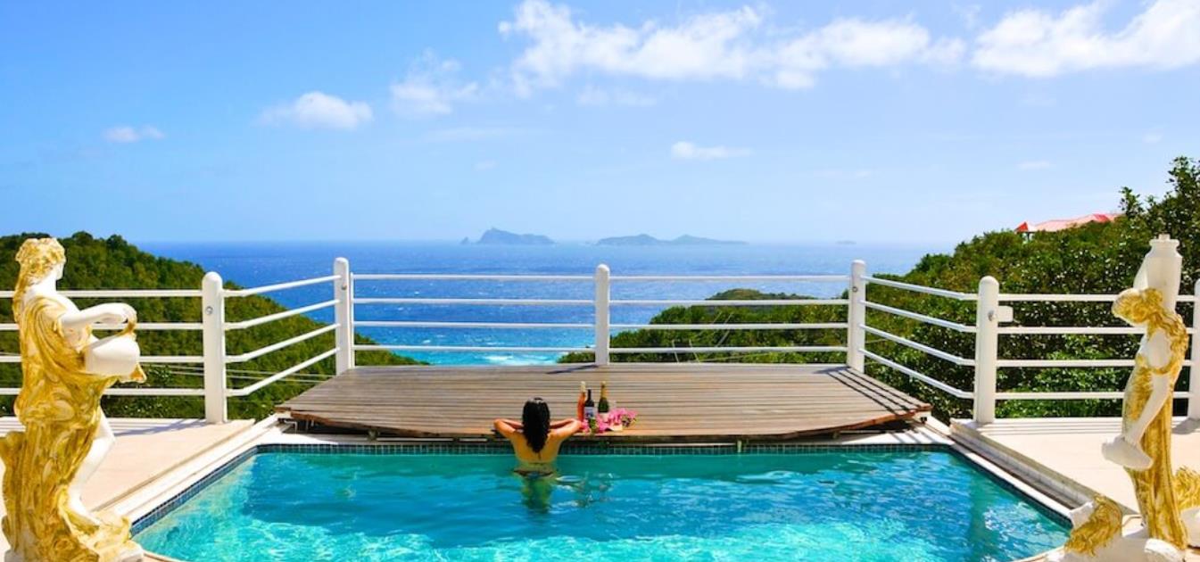 vacation-rentals/st-vincent-and-the-grenadines/bequia/hope-bay/camelot