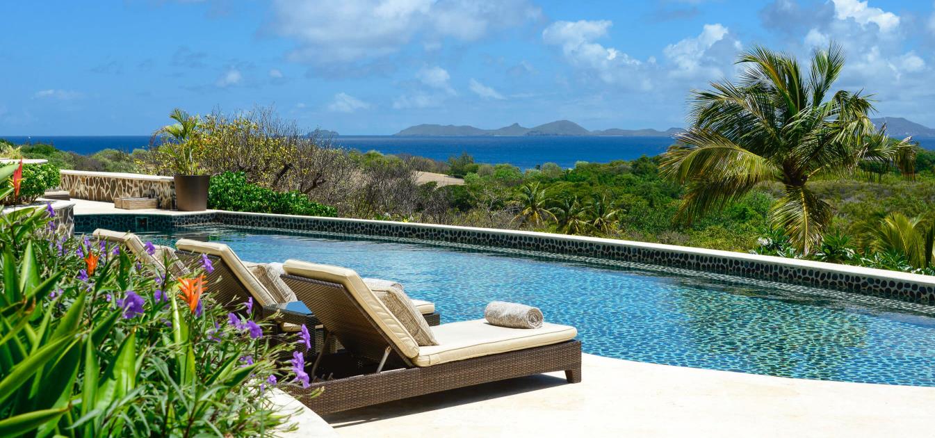 vacation-rentals/st-vincent-and-the-grenadines/mustique/macaroni-bay/fisher-house