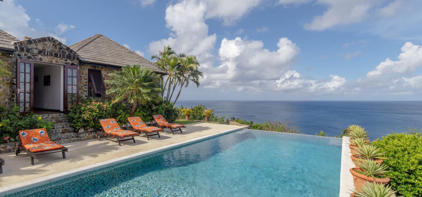vacation-rentals/st-vincent-and-the-grenadines/mustique/britannia-bay/fort-shandy