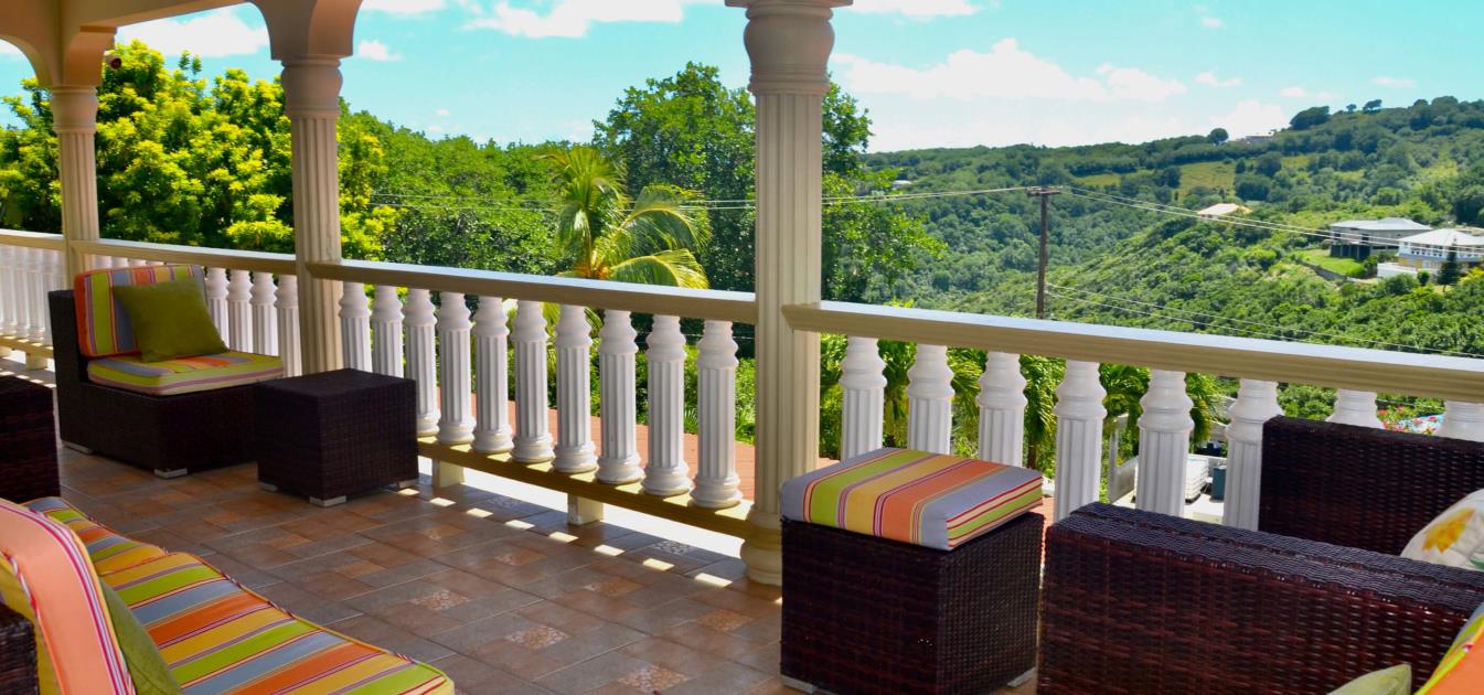 vacation-rentals/st-vincent-and-the-grenadines/bequia/hope-bay/paradise-breeze-