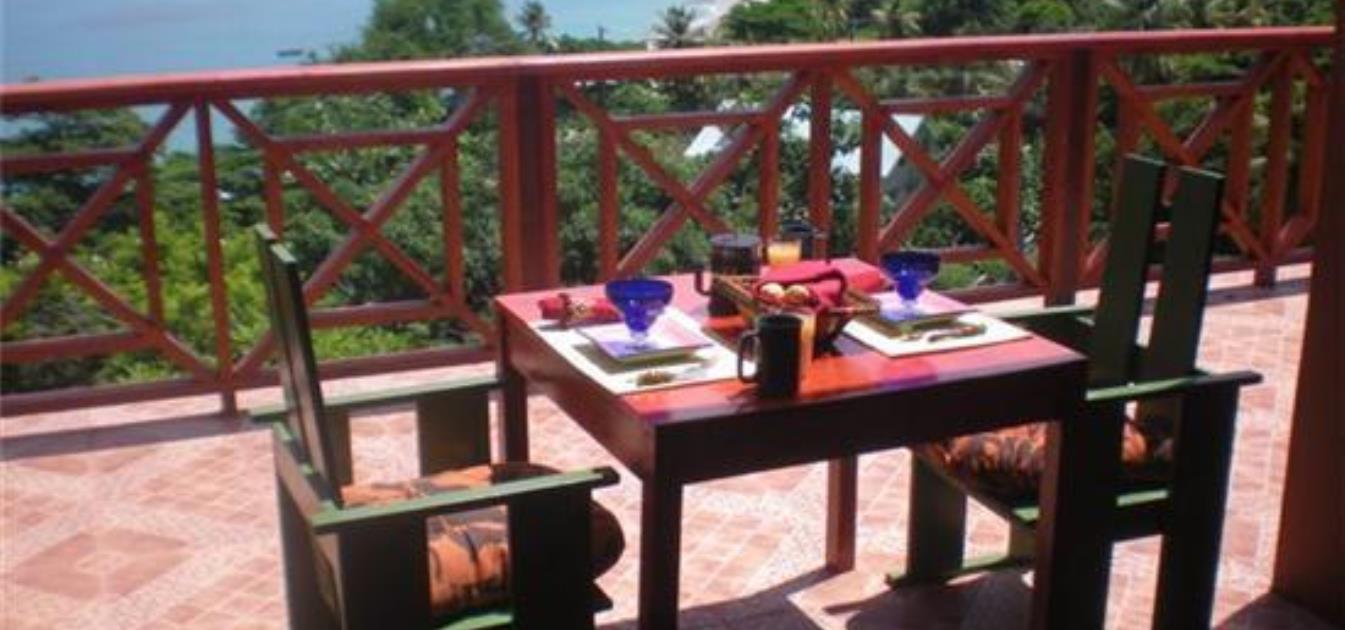vacation-rentals/st-vincent-and-the-grenadines/bequia/lower-bay/sweet-retreat-hotel-green-room