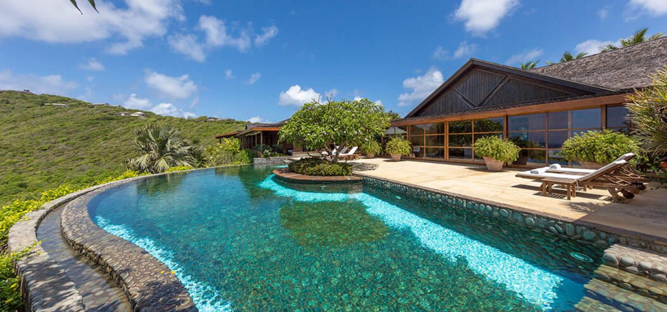 vacation-rentals/st-vincent-and-the-grenadines/mustique/macaroni-bay/serenissima-mustique