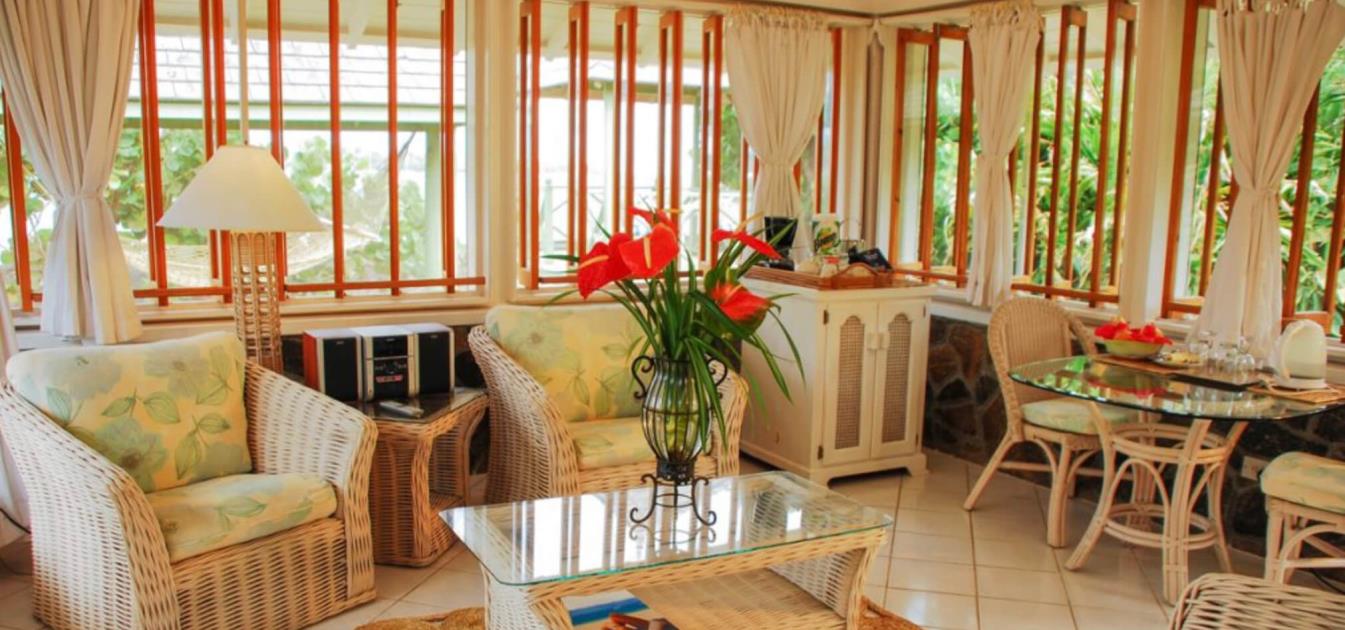 vacation-rentals/st-vincent-and-the-grenadines/st-vincent/young-island/young-island-luxury-cottages