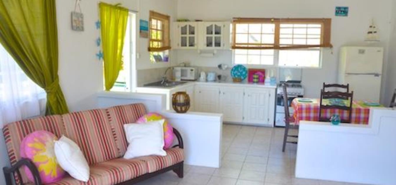 vacation-rentals/st-vincent-and-the-grenadines/bequia/port-elizabeth/starfish-upper-2-bed-apartment