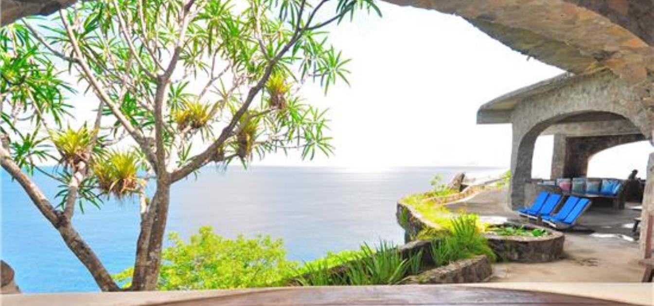 vacation-rentals/st-vincent-and-the-grenadines/bequia/moonhole/moonhole-khow-ga-peh