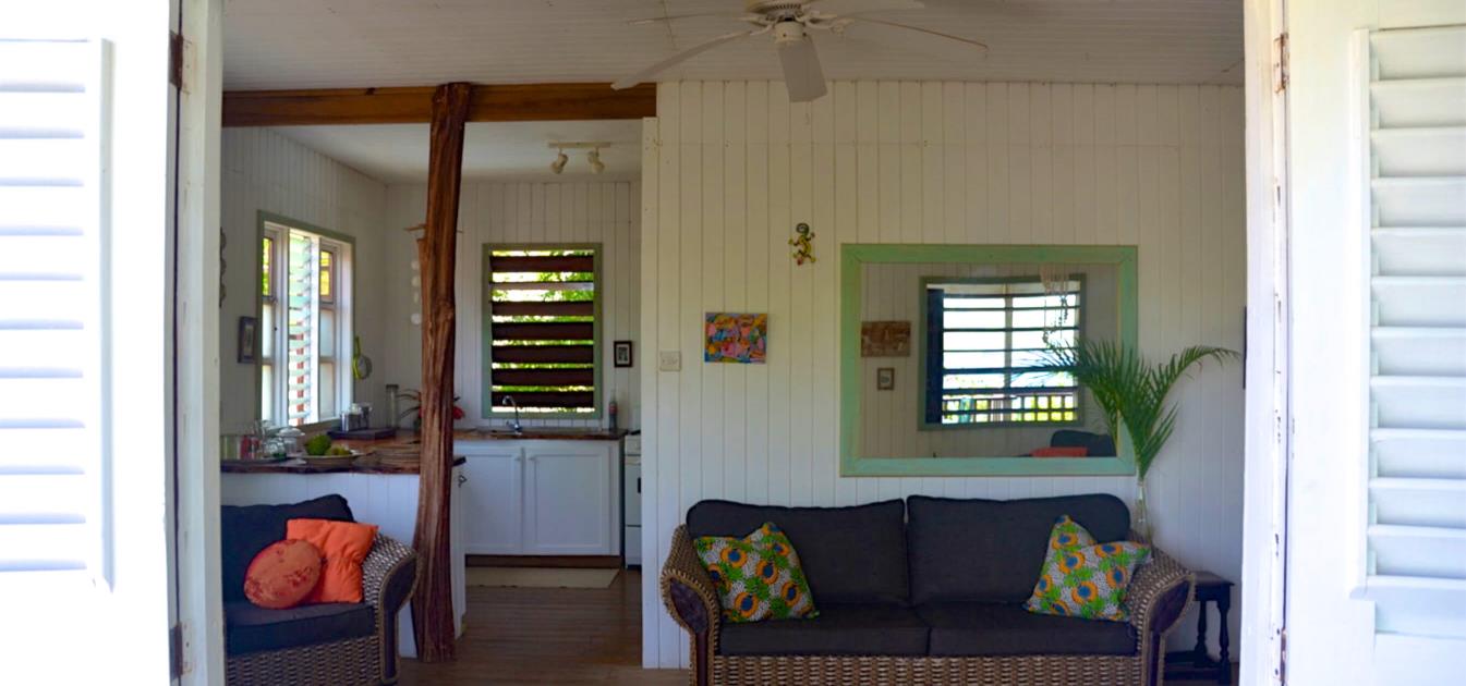 vacation-rentals/st-vincent-and-the-grenadines/bequia/lower-bay/bob's-place-beach-house