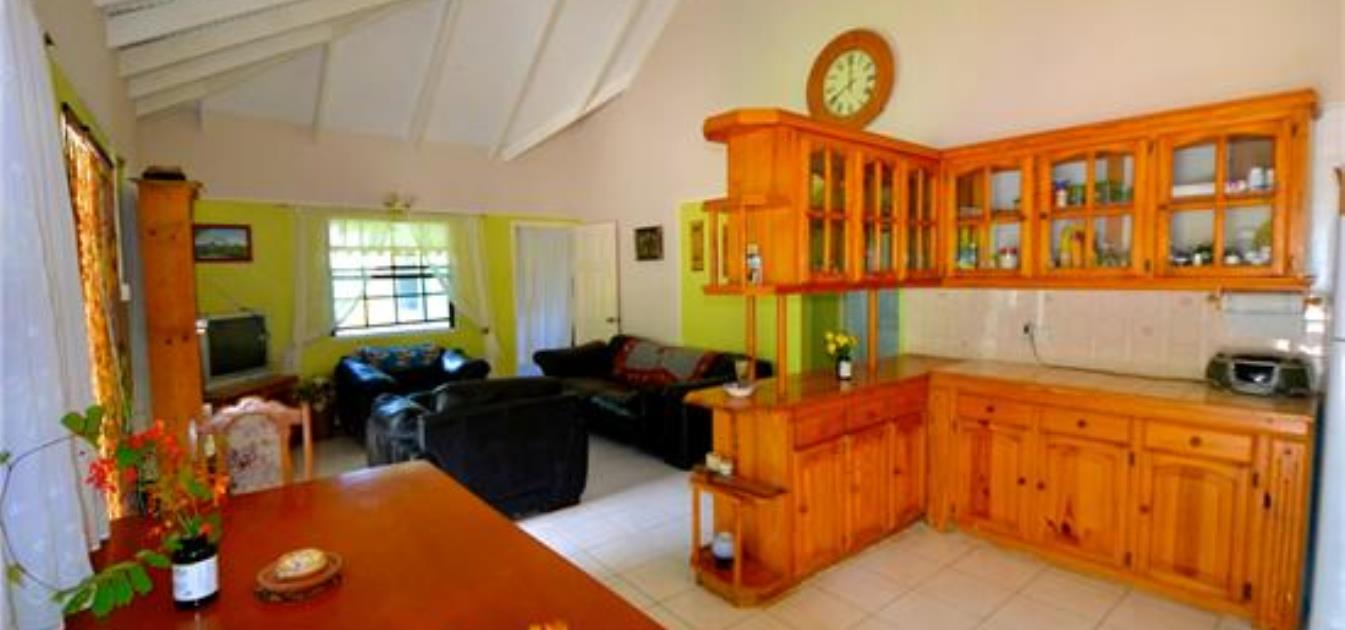 vacation-rentals/st-vincent-and-the-grenadines/bequia/hope-bay/camel-house