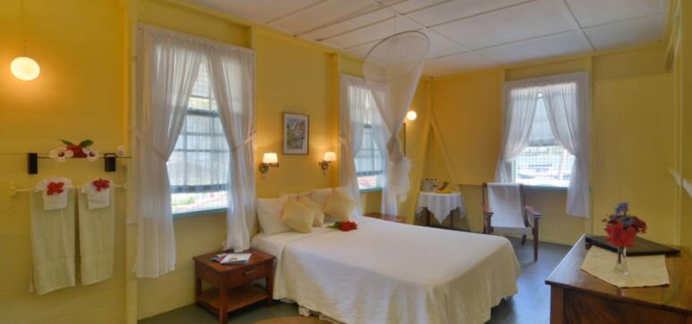 vacation-rentals/st-vincent-and-the-grenadines/bequia/belmont/frangipani-hotel-original-rooms