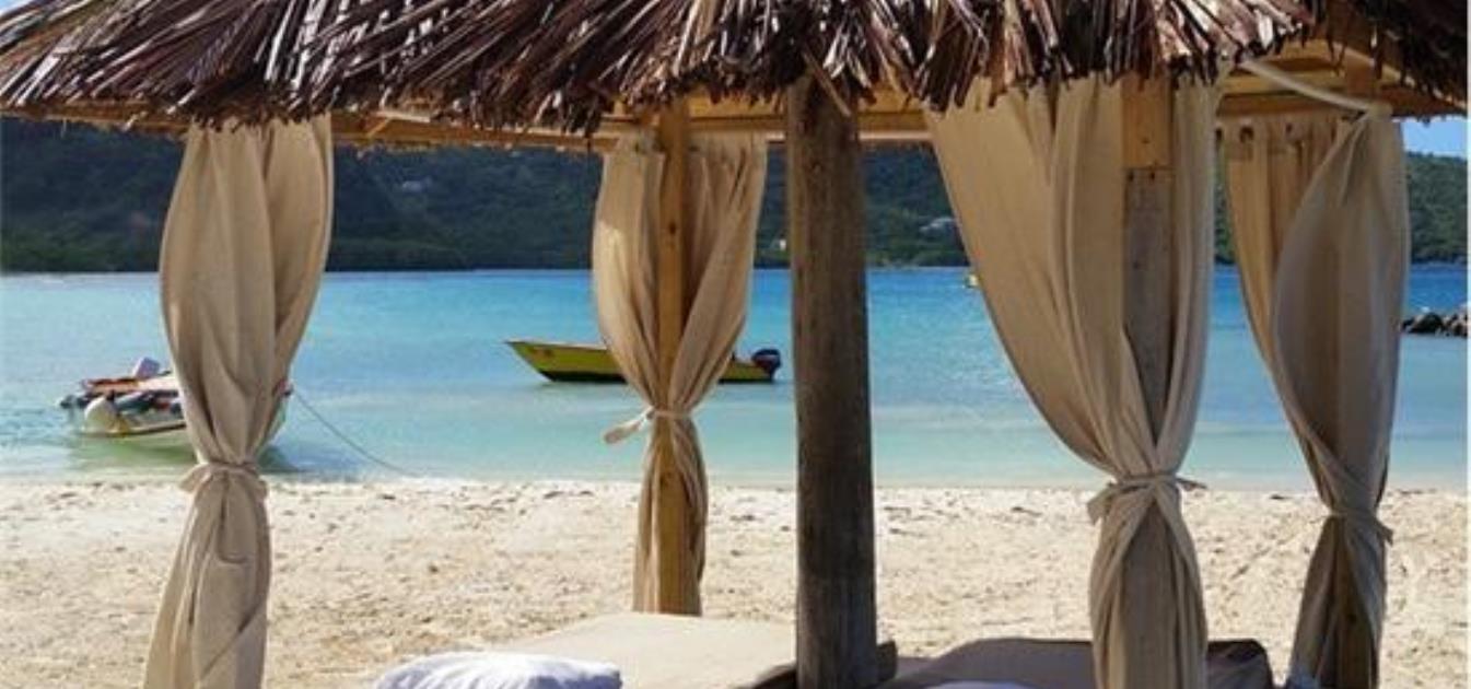vacation-rentals/st-vincent-and-the-grenadines/union-island/union-island/davids-beach-hotel