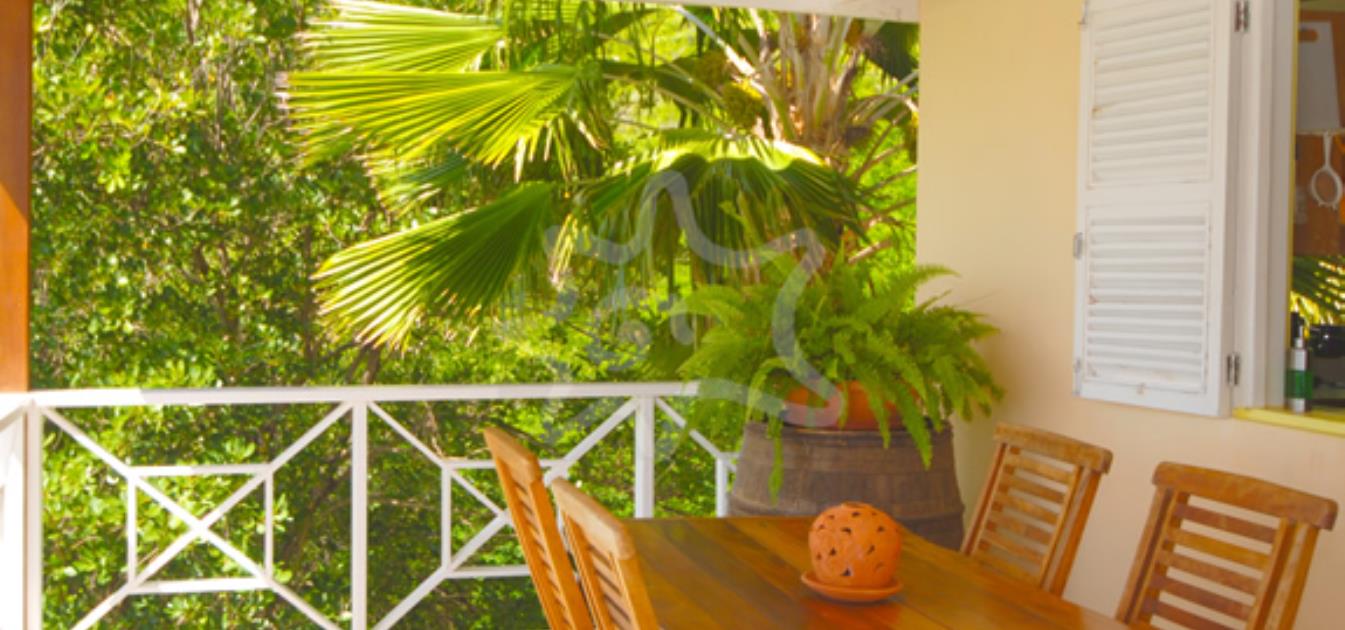 vacation-rentals/st-vincent-and-the-grenadines/bequia/friendship-bay/overlook-villa