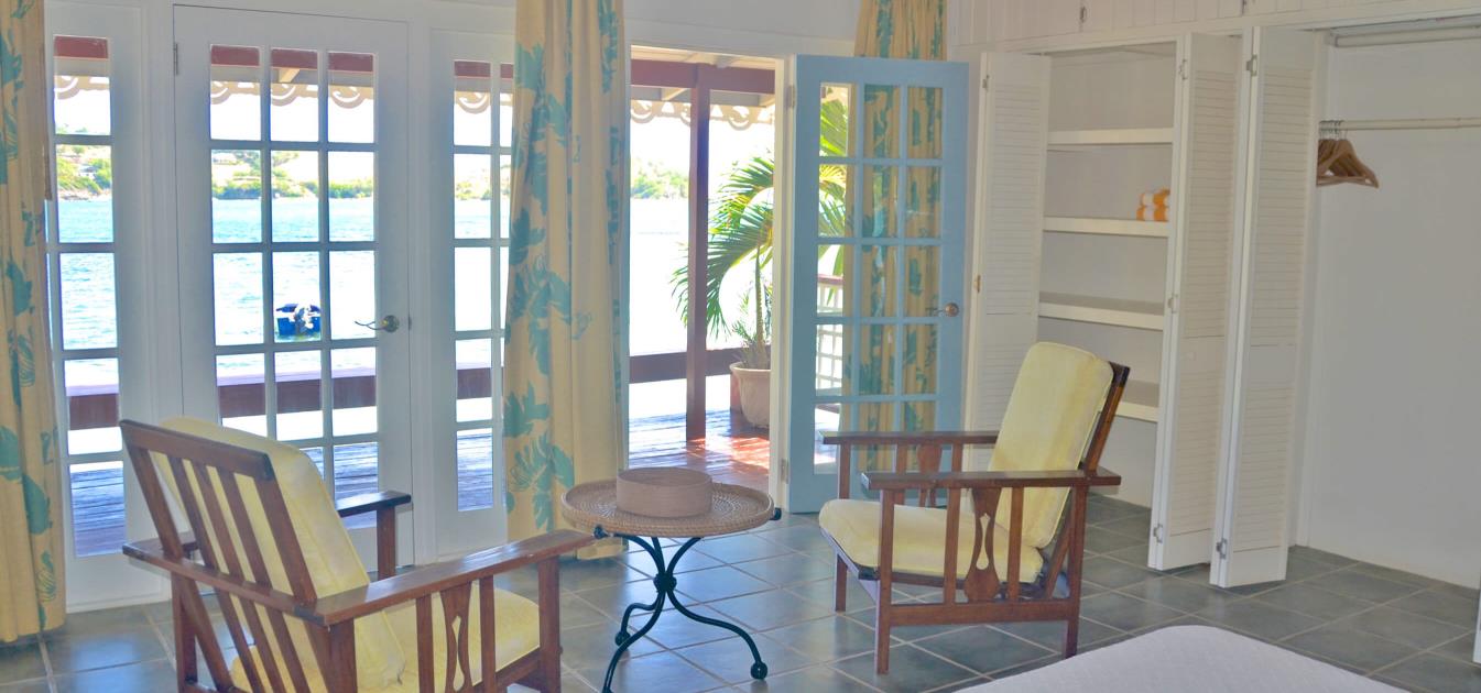 vacation-rentals/st-vincent-and-the-grenadines/bequia/friendship-bay/bequia-beachfront-estate-4-bedroom-villa