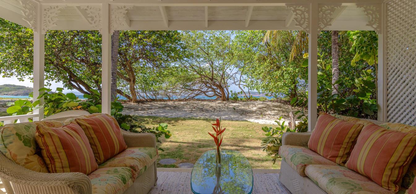 vacation-rentals/st-vincent-and-the-grenadines/mustique/l'anescoy-bay/ultramarine