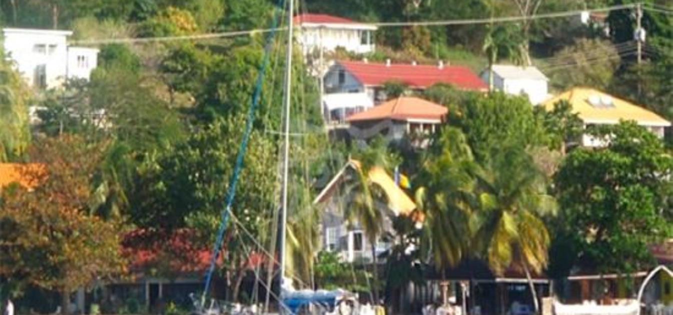 vacation-rentals/st-vincent-and-the-grenadines/bequia/belmont/frangipani-hotel-deluxe