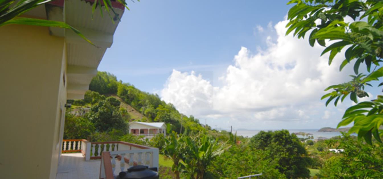 vacation-rentals/st-vincent-and-the-grenadines/bequia/friendship-bay/friendship-side-apartment