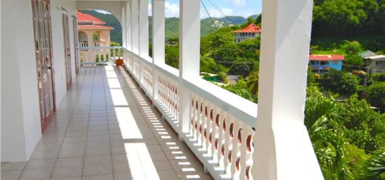 vacation-rentals/st-vincent-and-the-grenadines/bequia/friendship-bay/cedar-knolls